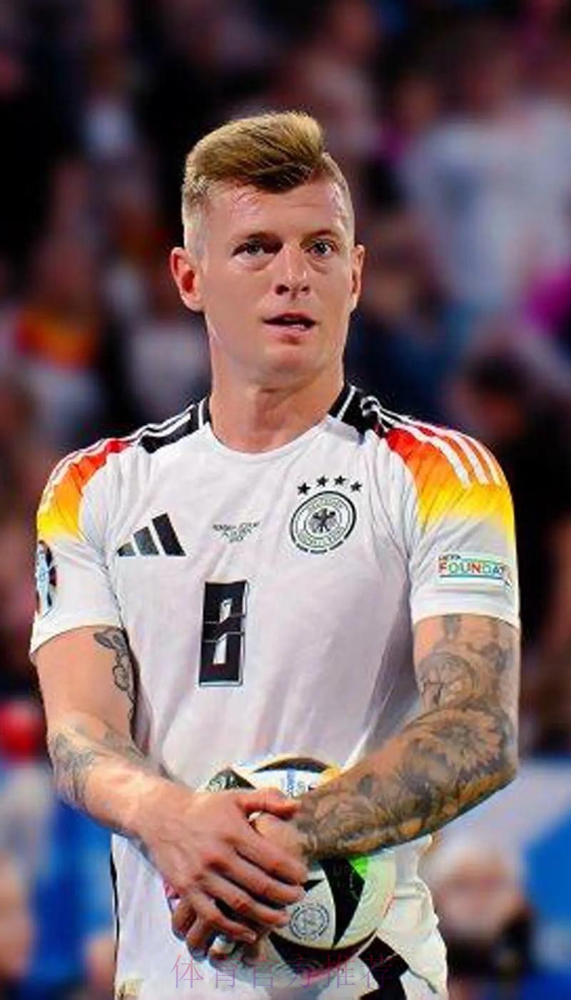 克罗斯-今晚的气氛太棒了 为欧冠新赛季开了好头