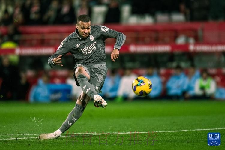 西甲-皇马2-0赫塔费 何塞卢双响维尼修斯失单刀 西甲-皇马2-0赫塔费 何塞卢双响维尼修斯失单刀