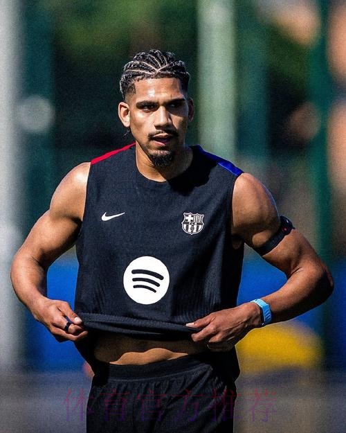 阿劳霍：我们需要振作起来 期待与皇马的对决